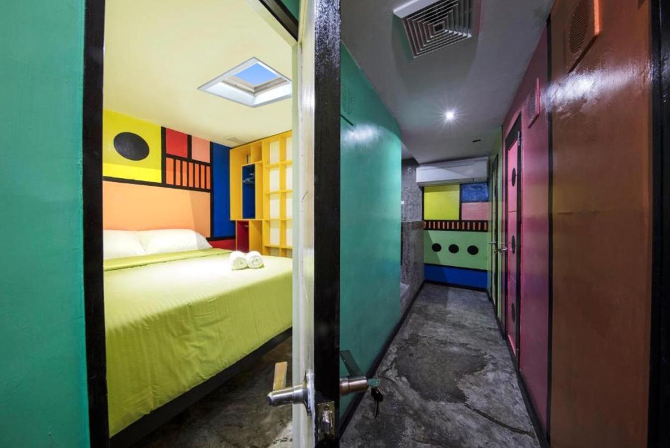 D522 Hostel At Kiener Hills - Near Cebu Airport 막탄 외부 사진