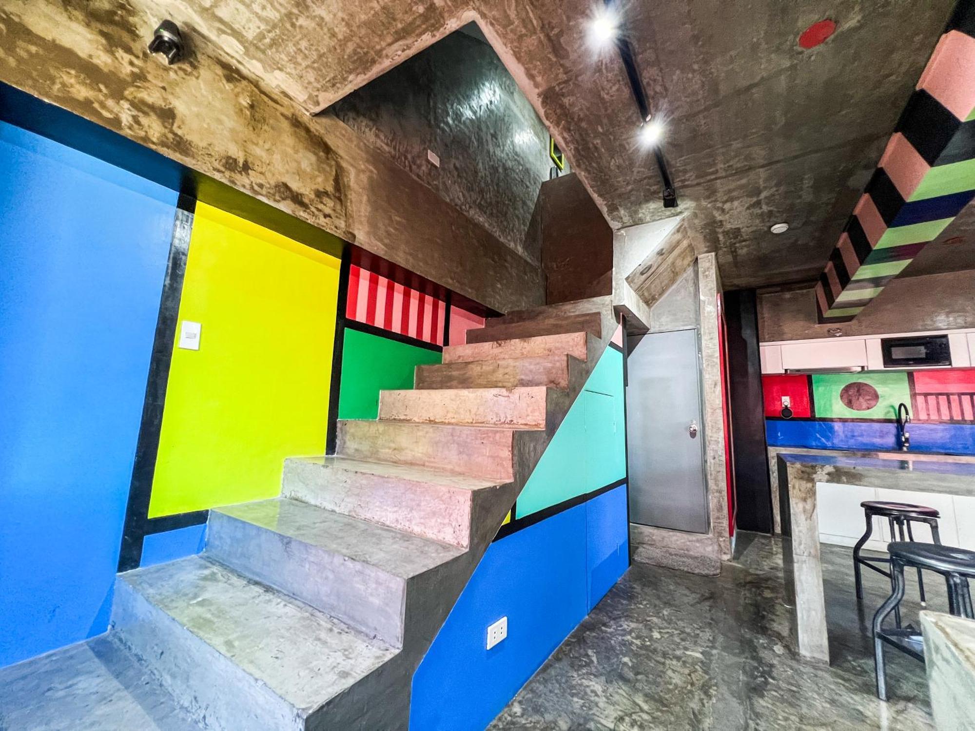 D522 Hostel At Kiener Hills - Near Cebu Airport 막탄 외부 사진