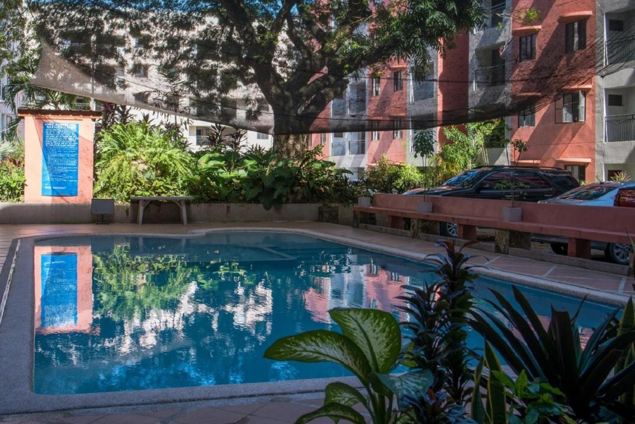 D522 Hostel At Kiener Hills - Near Cebu Airport 막탄 외부 사진